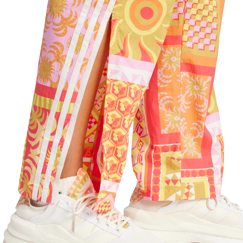 Nomada26 7-32-it7267-4